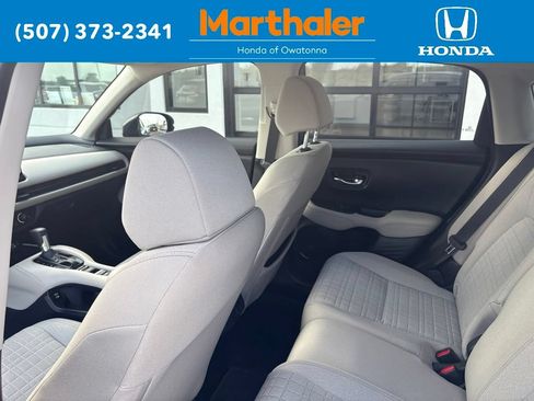 Used 2024 Honda HR-V LX image 13