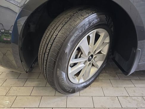 Used 2017 Kia Optima LX FWD image 31