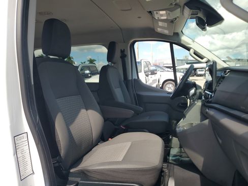 Used 2023 Ford Transit 350 XLT image 20