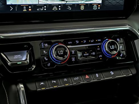 Certified 2025 GMC Sierra 1500 Denali Ultimate AWD/4WD image 23