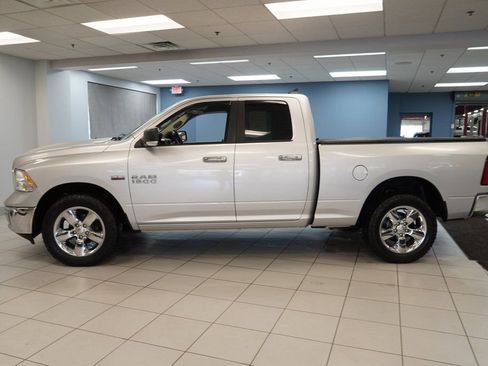 Used 2017 RAM 1500 Big Horn image 2