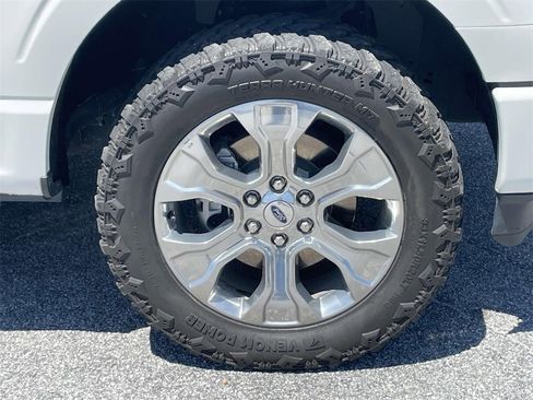 Used 2022 Ford F150 Platinum image 10