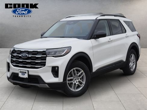 New 2026 Ford Explorer Active w/ Active Comfort Package RWD image 1