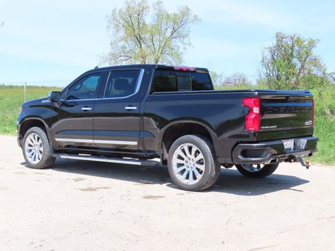 Certified 2023 Chevrolet Silverado 1500 High Country w/ High Country Premium Package AWD/4WD image 6