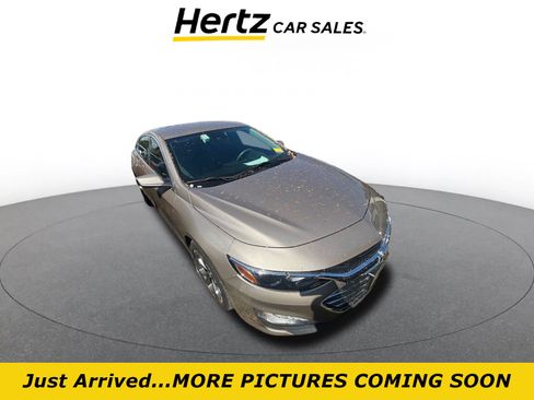Used 2024 Chevrolet Malibu LT image 1