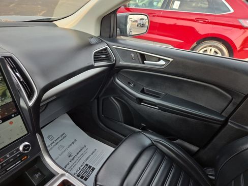 Used 2024 Ford Edge SEL AWD/4WD image 18