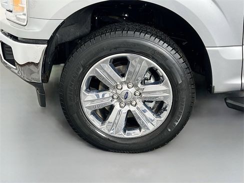 Used 2020 Ford F150 XLT w/ Equipment Group 302A Luxury image 11