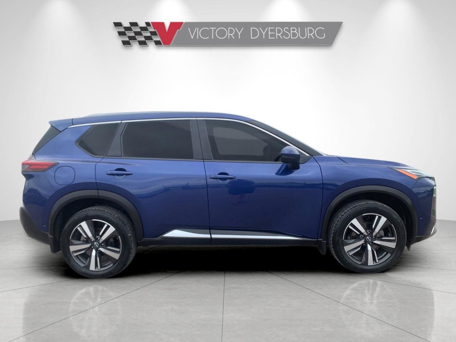 Used 2023 Nissan Rogue Platinum w/ Platinum Premium Package AWD/4WD image 3