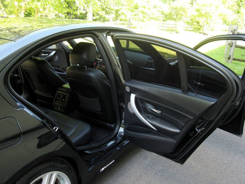 Used 2013 BMW 335i xDrive Sedan AWD/4WD image 30