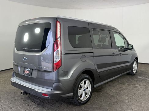 Used 2017 Ford Transit Connect Titanium FWD image 9