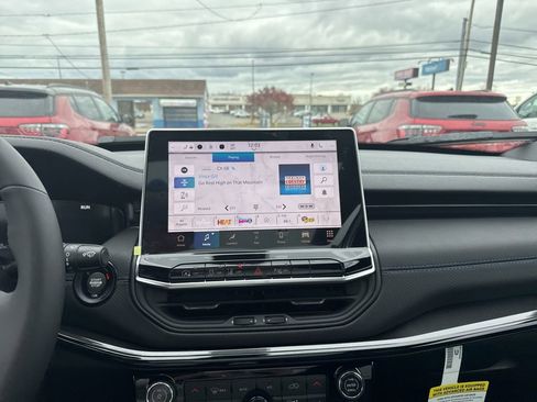 New 2026 Jeep Compass Limited w/ Sun, Sound & Navigation Group image 22