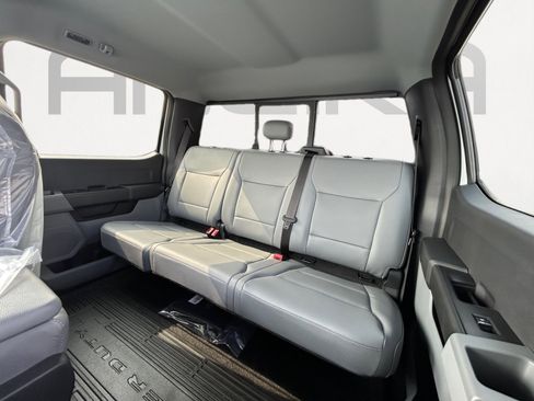 New 2026 Ford F550 4x4 Crew Cab image 18