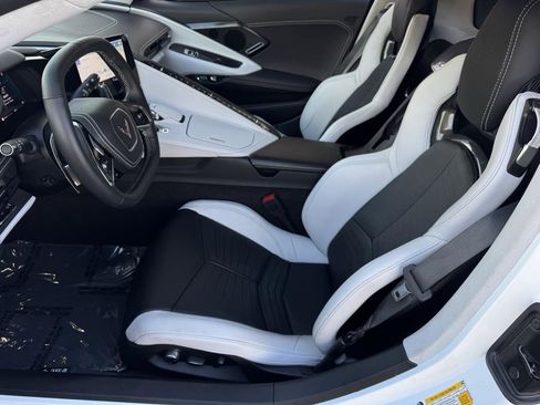 Used 2023 Chevrolet Corvette Stingray Premium Cpe w/ Z51 Performance Package image 14