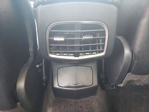 Used 2015 Lincoln MKZ FWD image 13
