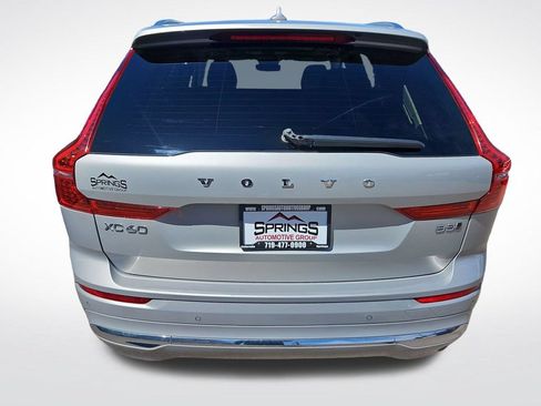 Used 2023 Volvo XC60 B5 Plus AWD/4WD image 4