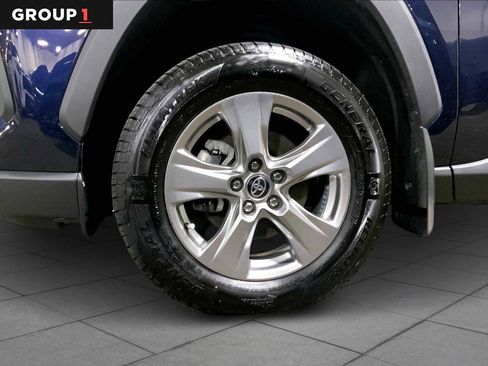 Certified 2024 Toyota RAV4 XLE w/ Convenience Package image 11