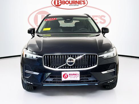 Used 2023 Volvo XC60 B5 Core AWD/4WD image 6