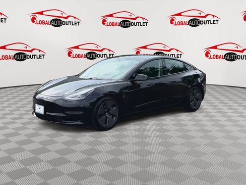 Used 2021 Tesla Model 3 Standard Range Plus RWD image 4