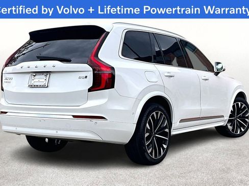 Certified 2025 Volvo XC90 B5 Plus image 2