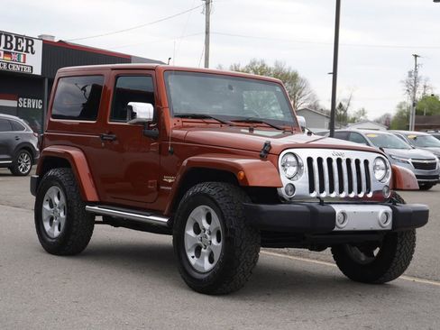Used 2014 Jeep Wrangler Sahara w/ Dual Top Group image 9