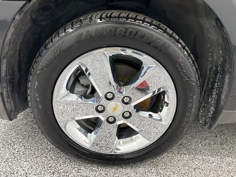 Used 2013 Chevrolet Equinox LTZ FWD image 16