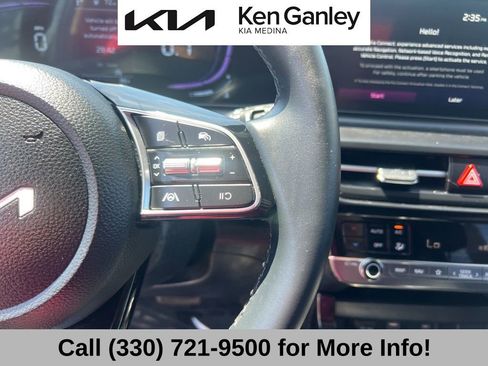 Certified 2025 Kia Seltos S AWD/4WD image 32