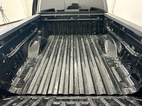 Used 2016 Chevrolet Colorado Z71 RWD image 29