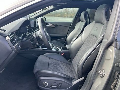 Used 2023 Audi S5 Premium Plus image 12