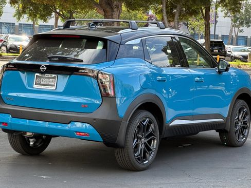 New 2026 Nissan Kicks SR image 4