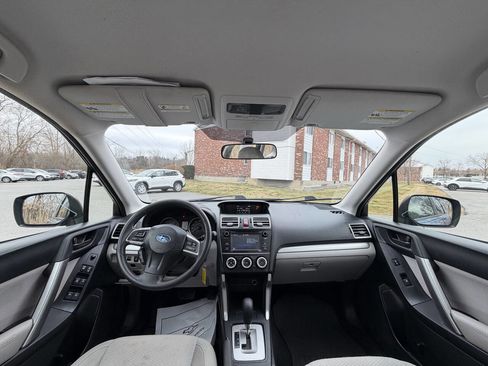 Used 2016 Subaru Forester 2.5i w/ Alloy Wheel Package image 16