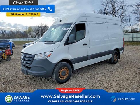 Used 2019 Mercedes-Benz Sprinter 144 image 1