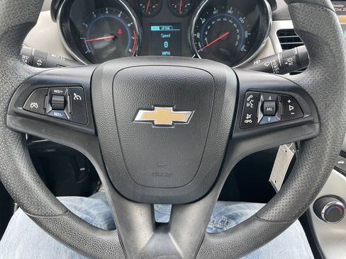 Used 2015 Chevrolet Cruze LT w/ Sun And Sound Package FWD image 16
