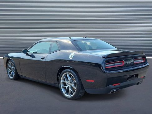 Used 2022 Dodge Challenger GT RWD image 4