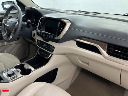 Used 2022 GMC Terrain Denali w/ LPO, Floor Liner Package image 24