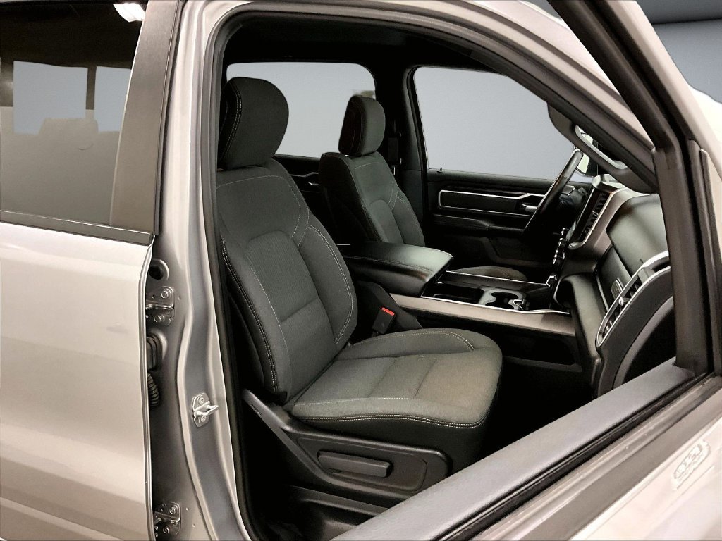 Used 2021 RAM 1500 Big Horn AWD/4WD image 30