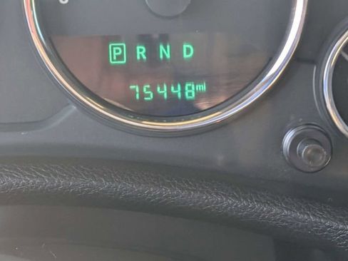 Used 2015 Jeep Wrangler Unlimited Sahara w/ Connectivity Group AWD/4WD image 30
