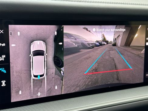 Used 2025 Porsche Cayenne image 24