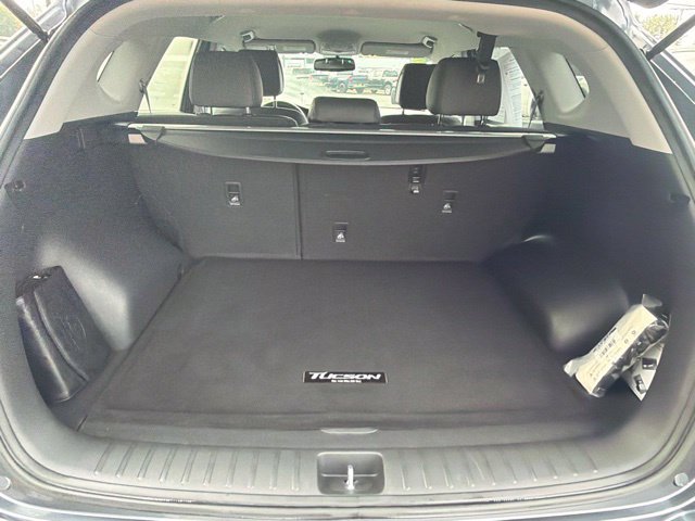 Used 2017 Hyundai Tucson SE Plus AWD/4WD image 14