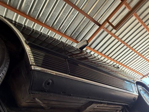 Used 1987 Mercedes-Benz 560 SL image 47