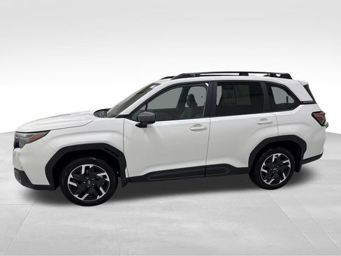 Used 2026 Subaru Forester Limited AWD/4WD image 3