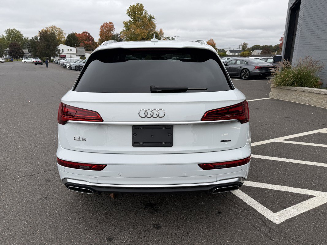 Used 2024 Audi Q5 2.0T Premium Plus AWD/4WD image 10