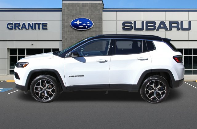 Used 2026 Jeep Compass Limited AWD/4WD image 7