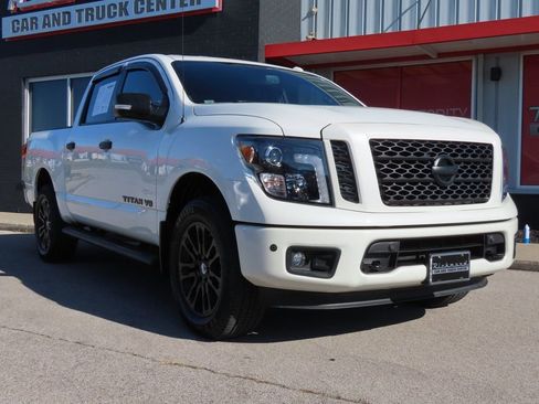 Used 2019 Nissan Titan SL w/ Midnight Edition image 1
