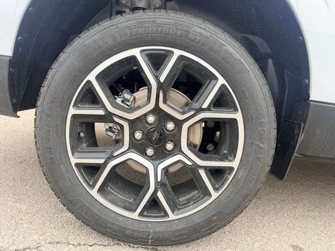 New 2026 Ford Maverick Lariat w/ 4K Tow Package image 10