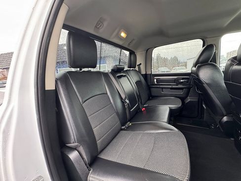 Used 2018 RAM 1500 Sport image 25