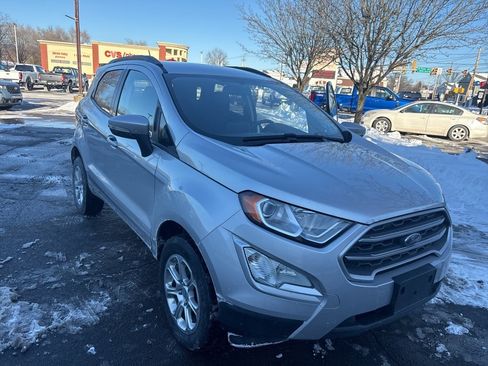 Used 2020 Ford EcoSport SE image 4