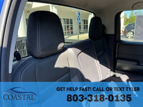 Used 2023 Nissan Frontier SV image 23