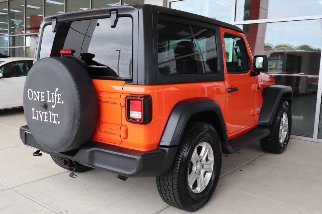 Used 2020 Jeep Wrangler Sport AWD/4WD image 10