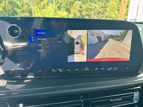 New 2026 Chevrolet Traverse High Country image 28