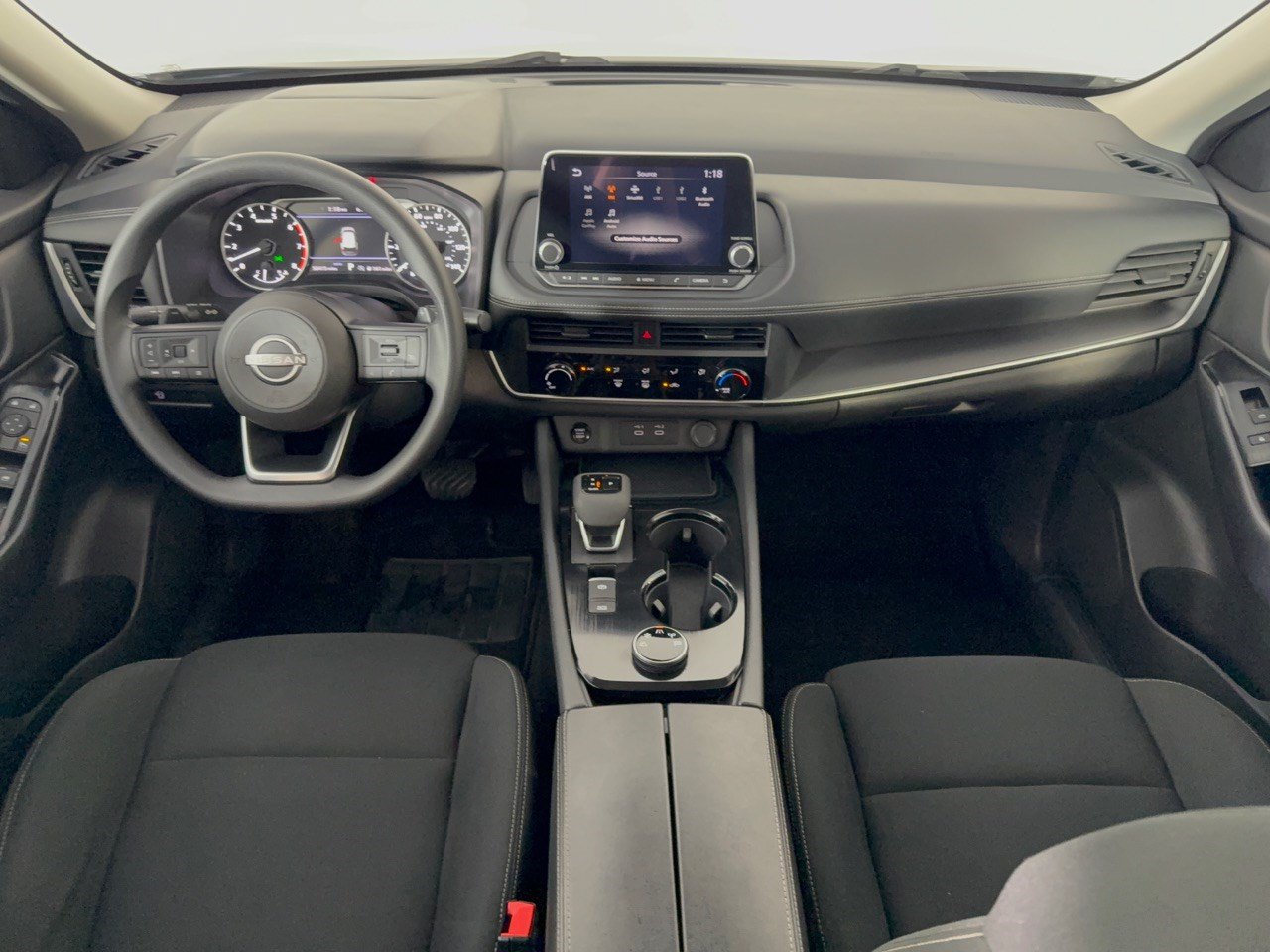 Used 2024 Nissan Rogue S AWD/4WD image 17